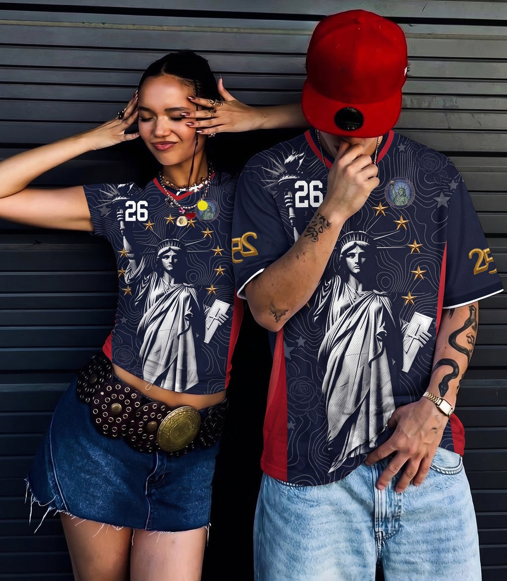American Statue of Liberty graphic tee in streetwear style by Dripvity, unisex oversized t-shirt with bold USA design